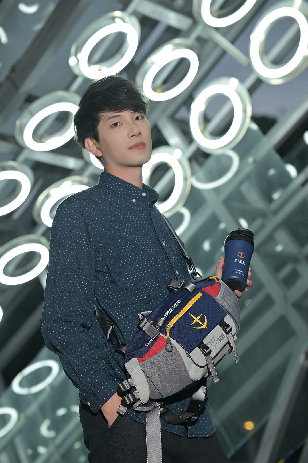 RX-78-2 GUNDAM WAIST BAG & LEATHER BI-FOLD WALLET BUNDLE