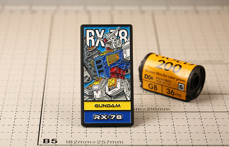 Premium RX-78 Gundam Metal Pin